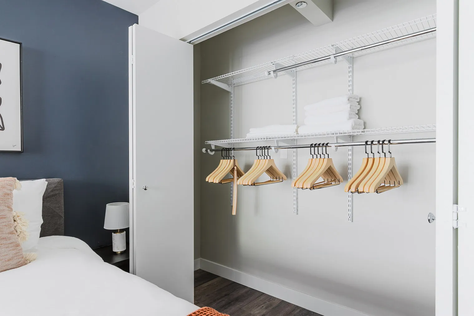 1 E Delaware Pl   60611 60611-One East Delaware-unit#ID1126-Chicago-IL