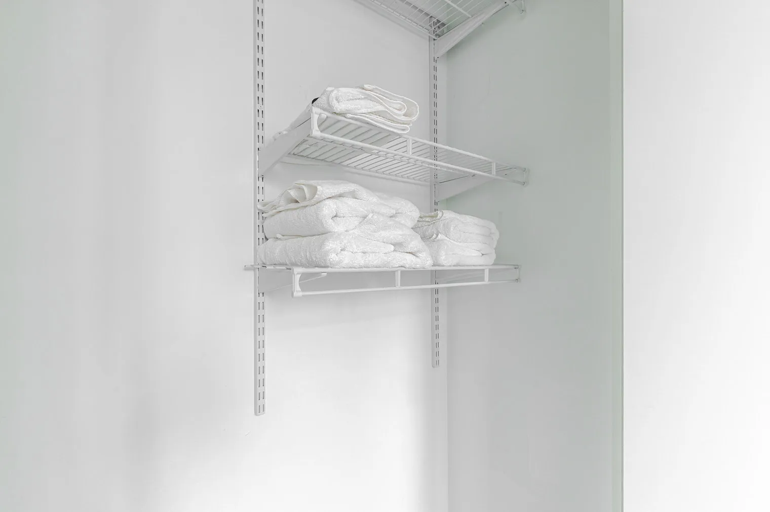 61 W Erie St   60654 60654-The Opal-unit#ID1410-Chicago-IL