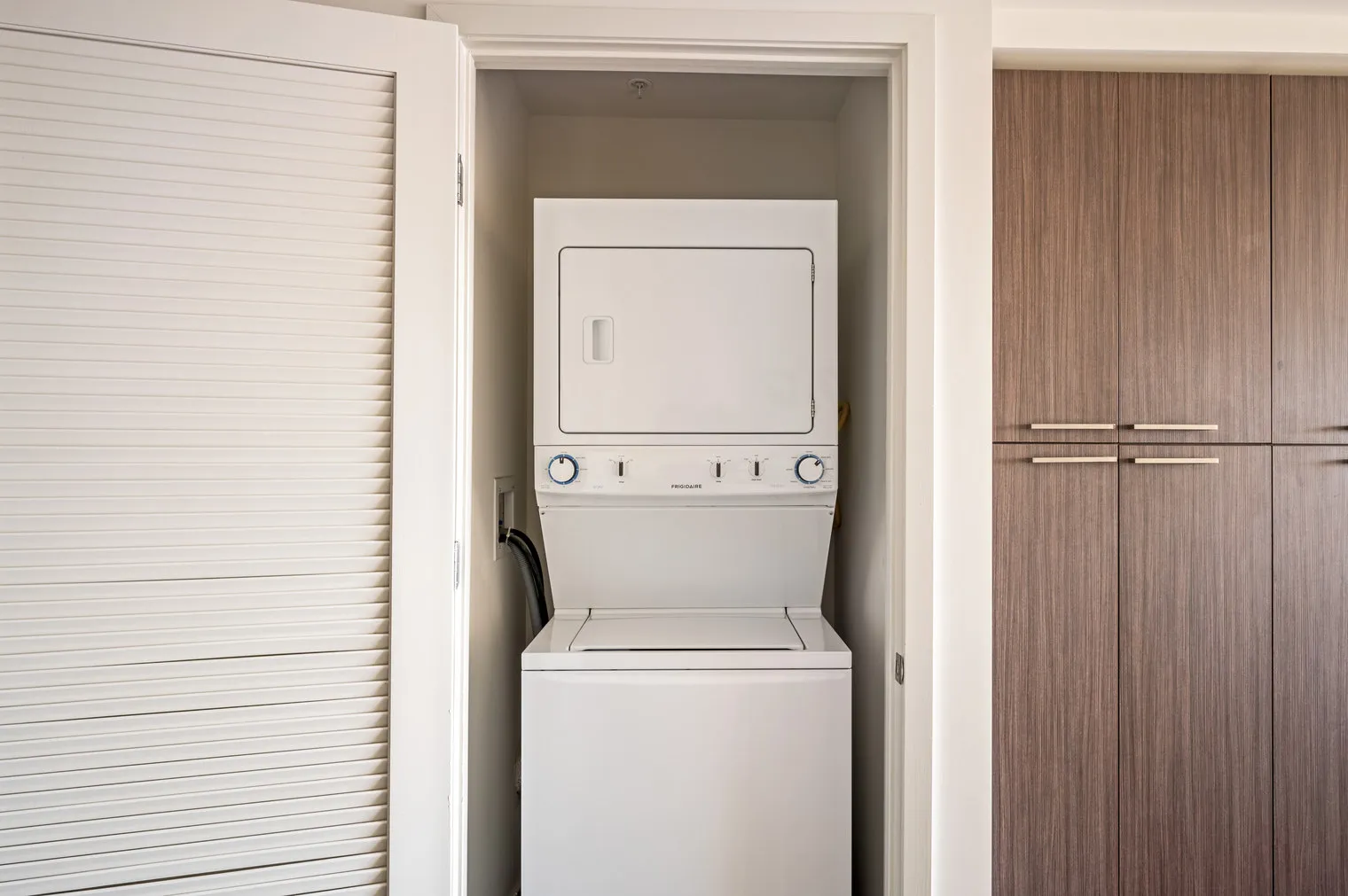 730 W Couch Pl   60661 60661-The Parker-unit#ID778-Chicago-IL