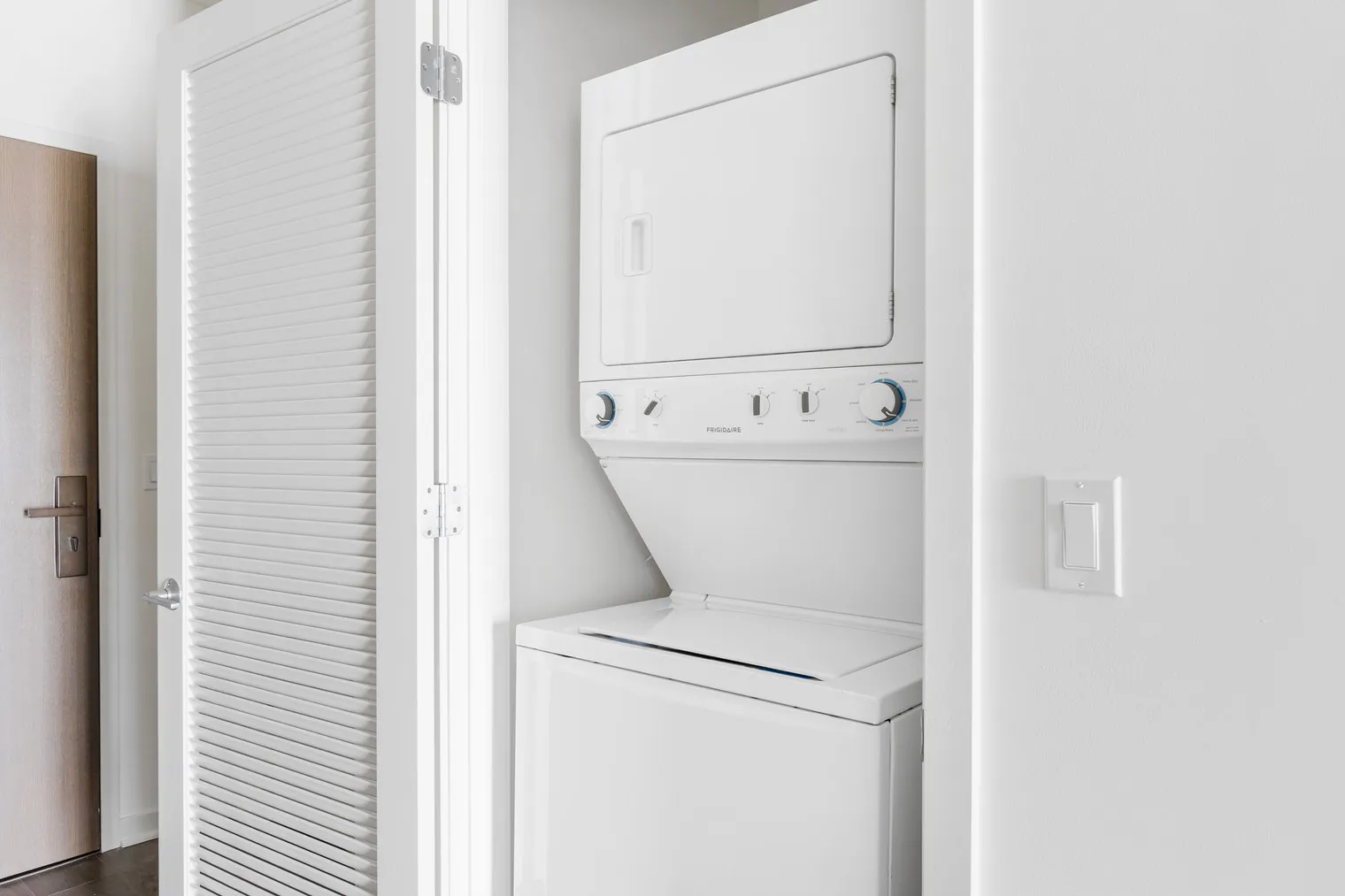 730 W Couch Pl   60661 60661-The Parker-unit#ID780-Chicago-IL