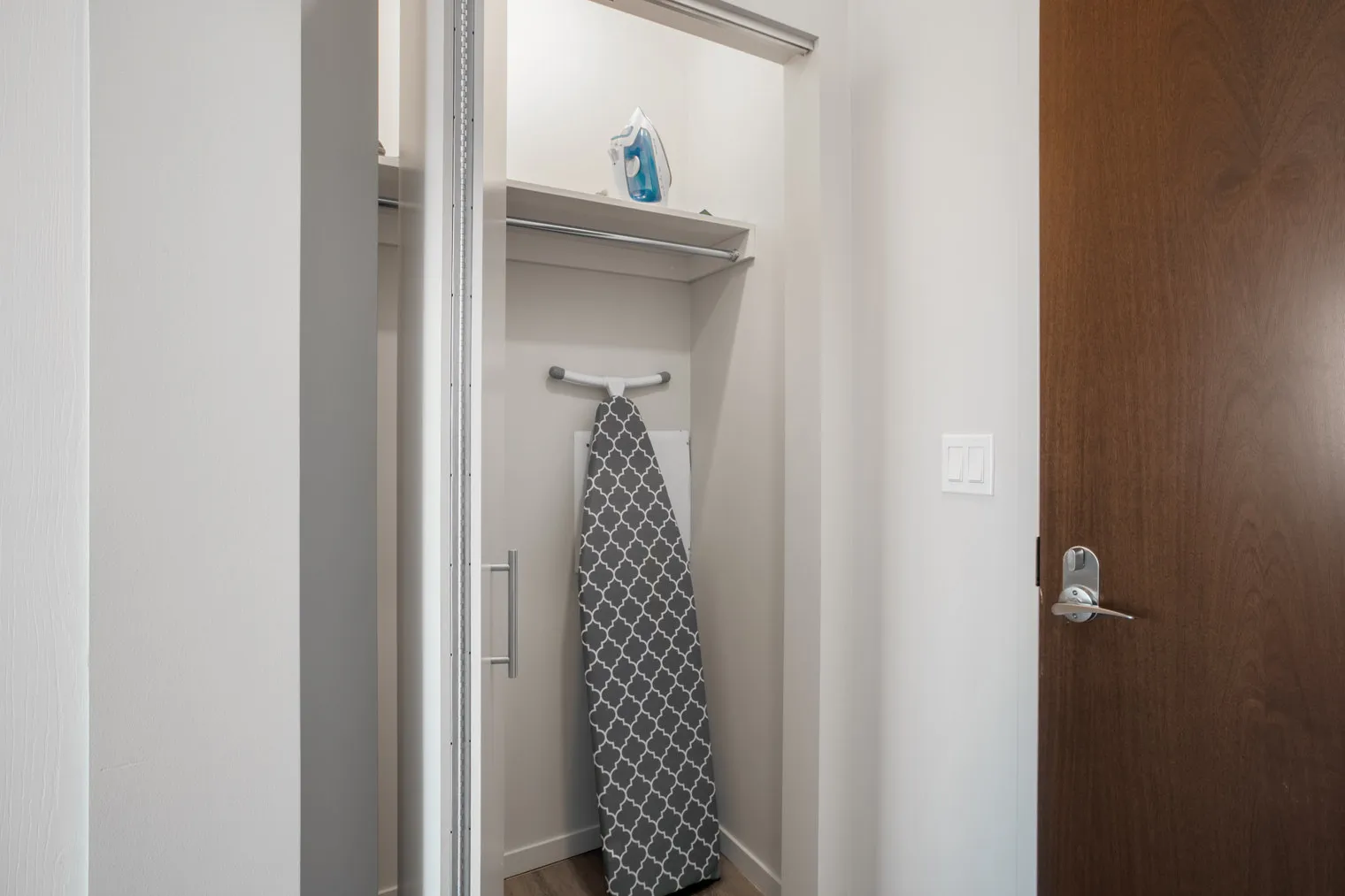 8 E Huron St   60611 60611-8 East Huron-unit#ID132-Chicago-IL