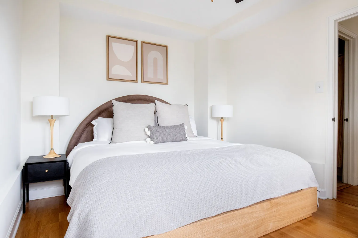 1400 N Lake Shore Dr   60610 60610-The Deco-unit#ID948-Chicago-IL