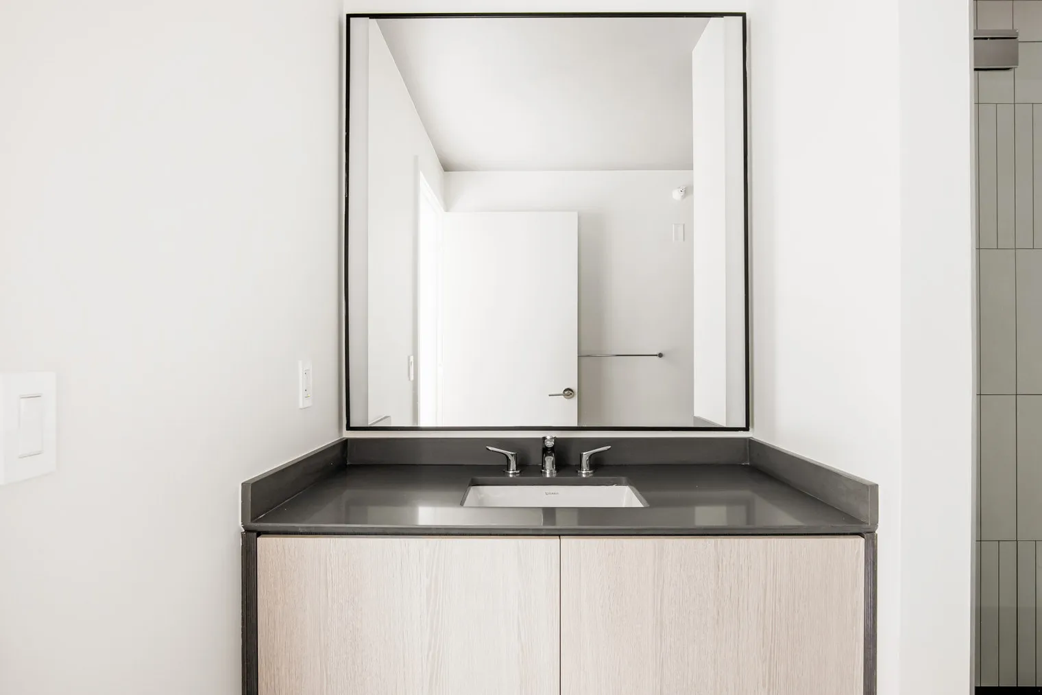 1210 S Indiana Ave   60605 60605-NEMA-unit#ID741-Chicago-IL