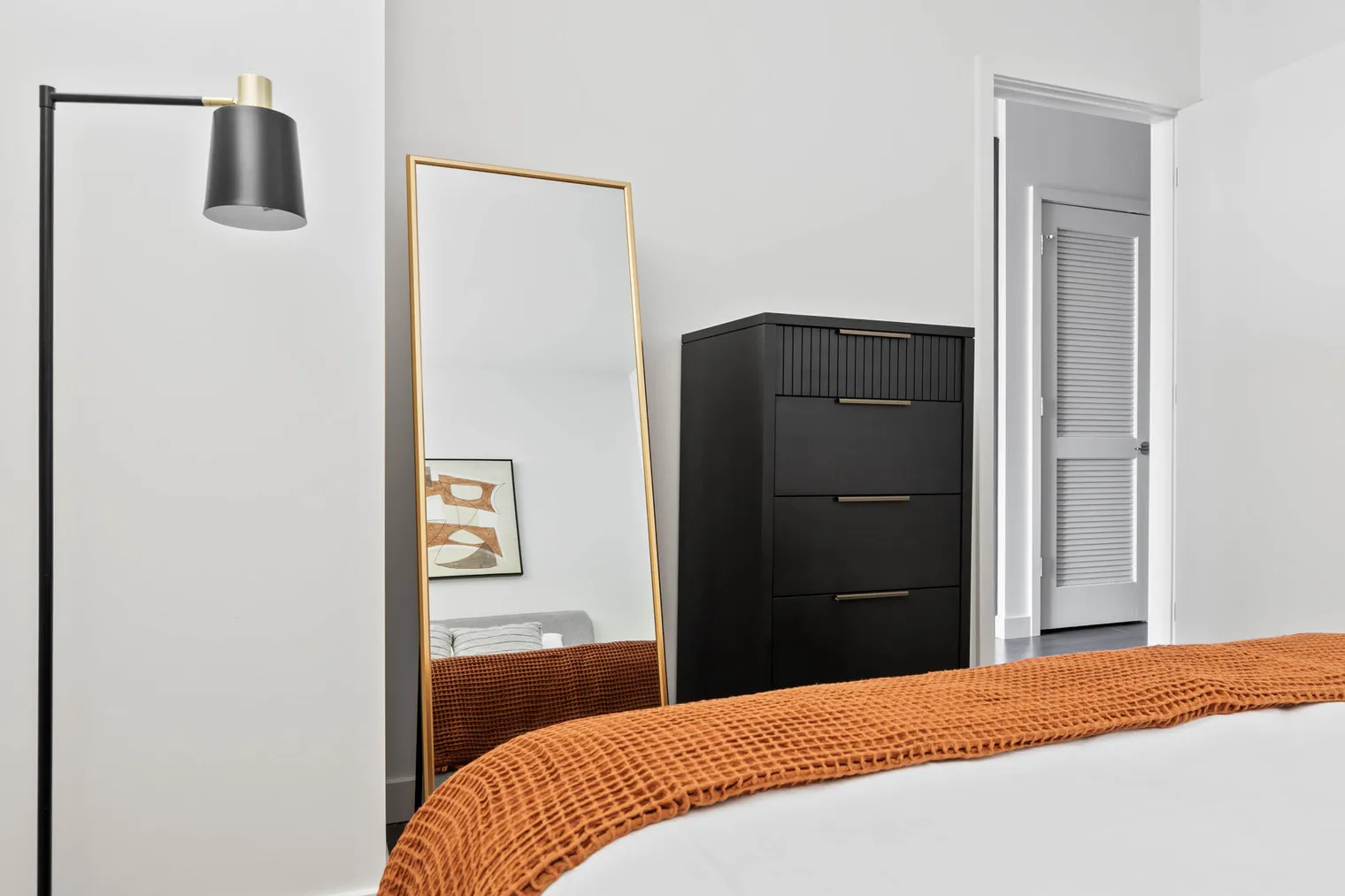 1210 S INDIANA AVE 60605- NEMA-unit#ID744-Chicago-IL