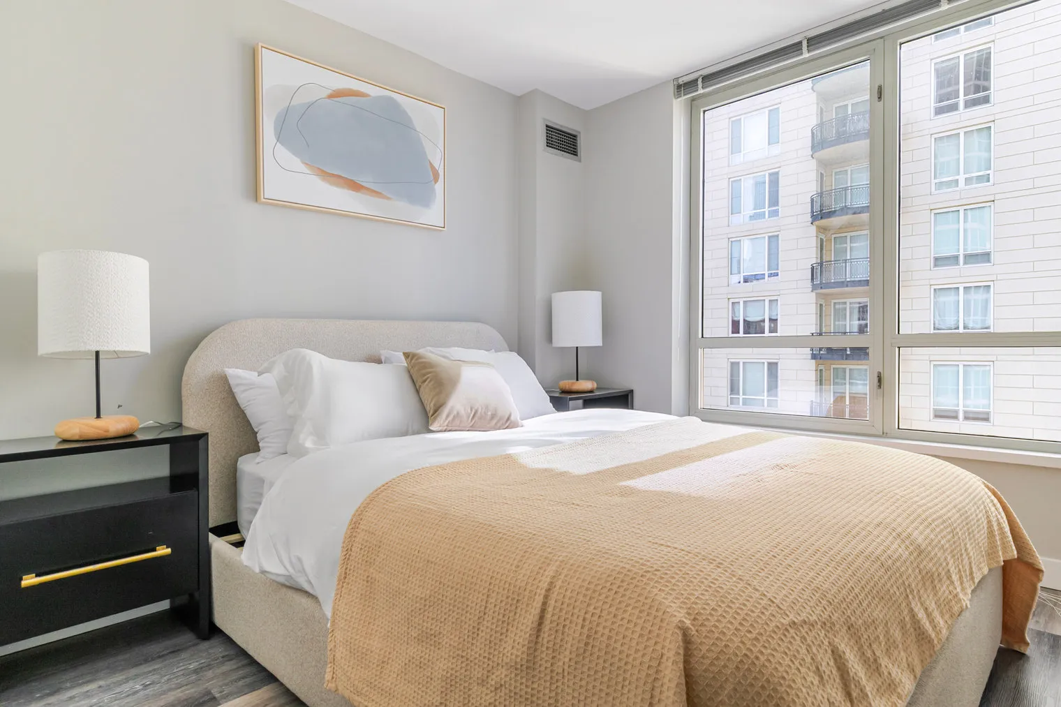 1 E Delaware Pl   60611 60611-One East Delaware-unit#ID1358-Chicago-IL