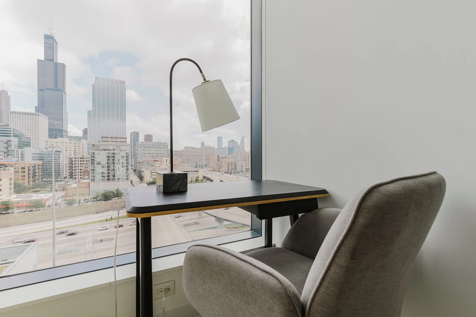 808 W Van Buren St   60607 60607-The Van Buren-unit#ID540-Chicago-IL