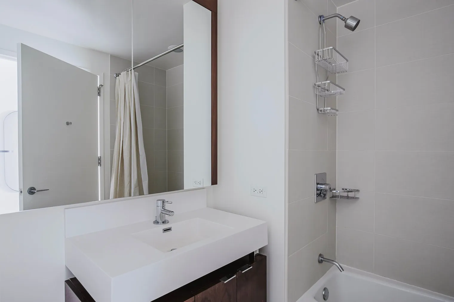 500 N Lake Shore Dr   60611 60611-500 Lake Shore-unit#ID1124-Chicago-IL