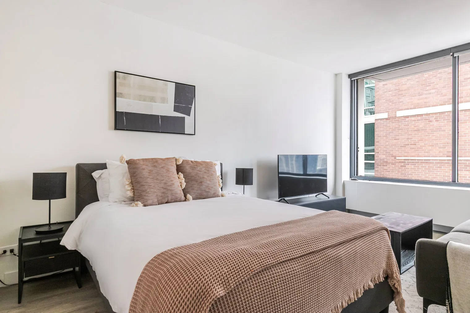 21 E Chestnut St   60611 60611-21 E Chestnut-unit#ID1391-Chicago-IL