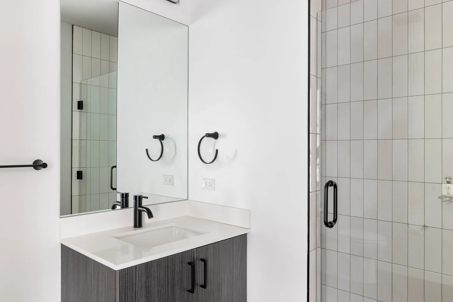 61 W Erie St   60654 60654-The Opal-unit#ID1397-Chicago-IL