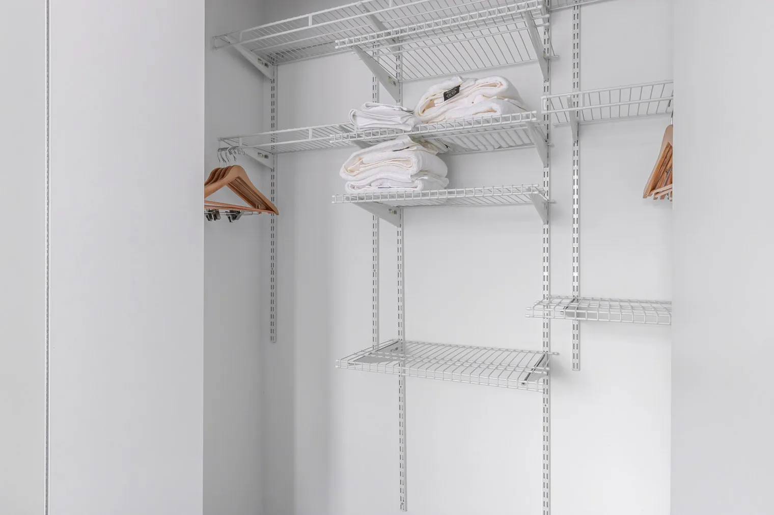 61 W Erie St   60654 60654-The Opal-unit#ID1413-Chicago-IL