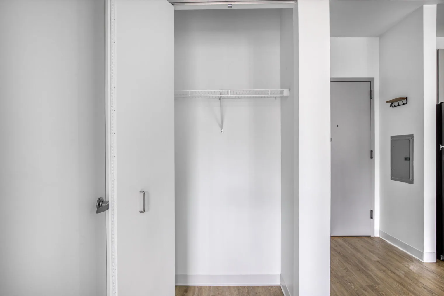 808 W Van Buren St   60607 60607-The Van Buren-unit#ID533-Chicago-IL