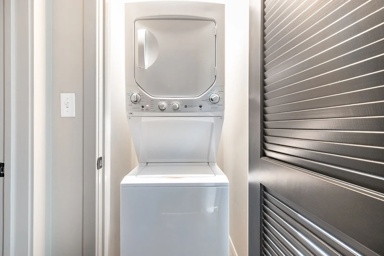 939 W Washington Blvd   60607 60607-Union West Apartments-unit#ID284-Chicago-IL