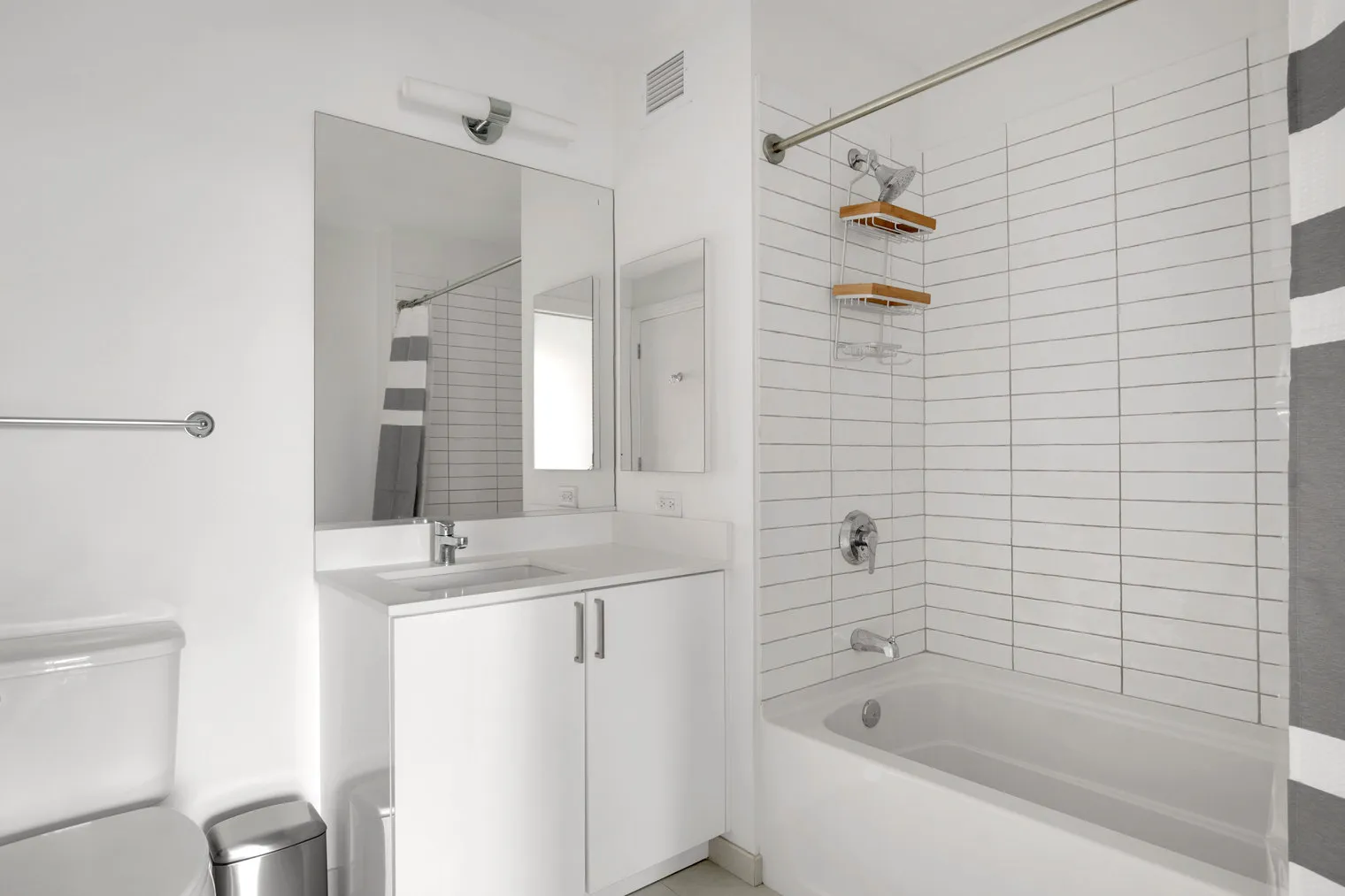 808 W Van Buren St   60607 60607-The Van Buren-unit#ID539-Chicago-IL