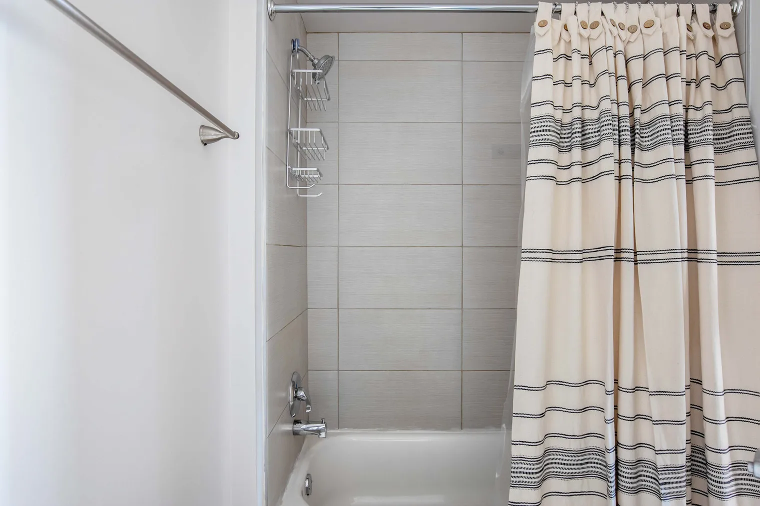 30 E Roosevelt Rd   60605 60605-The Roosevelt-unit#ID805-Chicago-IL