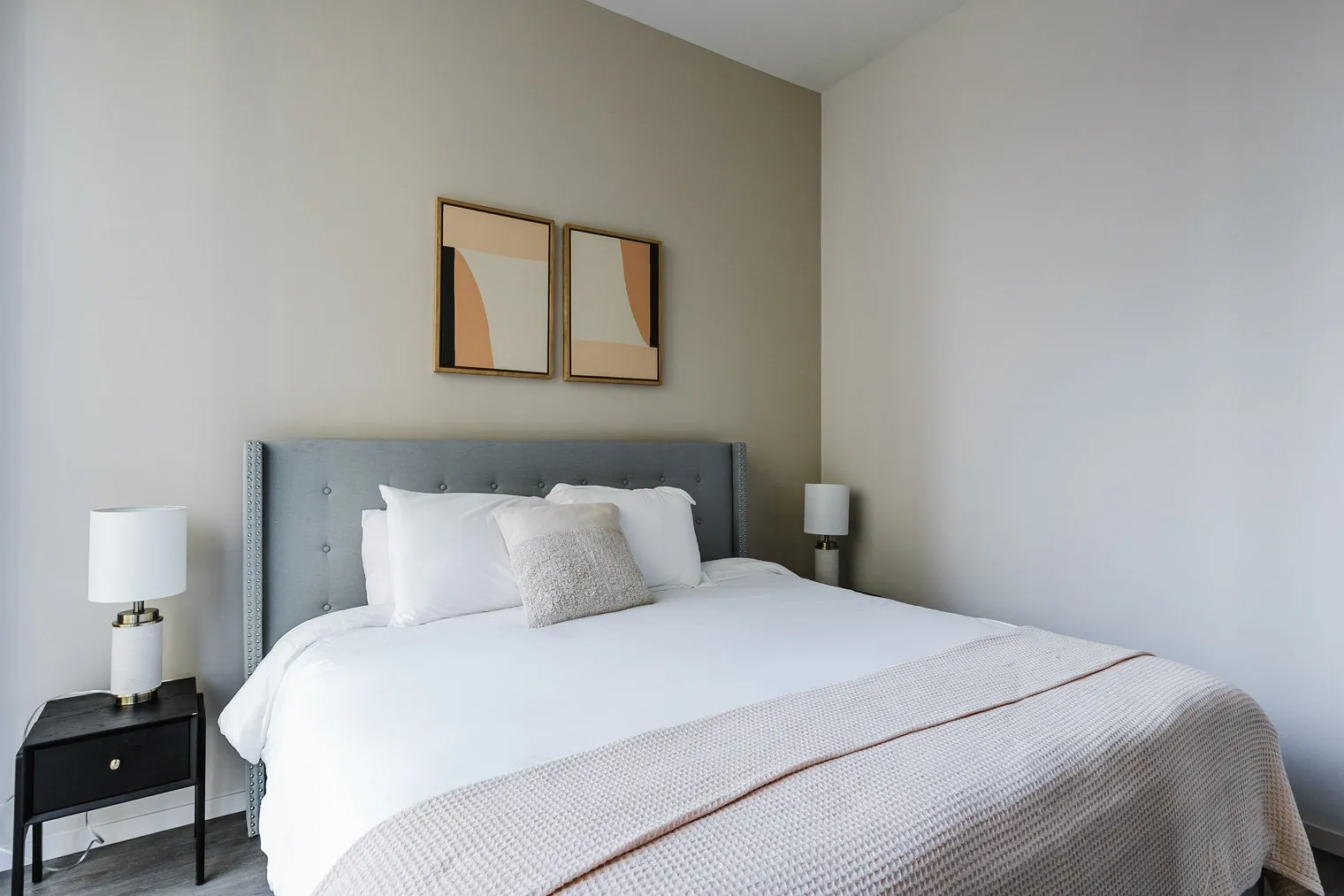 8 E Huron St   60611 60611-8 East Huron-unit#ID1113-Chicago-IL