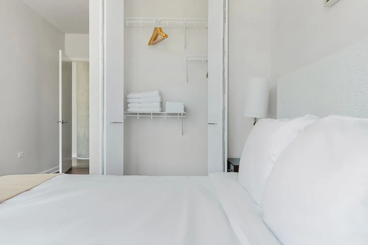 730 W Couch Pl 60661 60661-The Parker-unit#ID1366-Chicago-IL