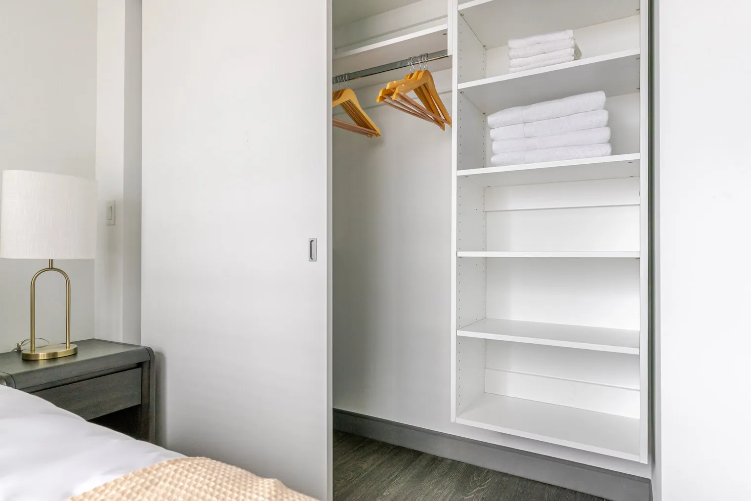 60 E Randolph St   60601 60601-Parkline-unit#ID1370-Chicago-IL