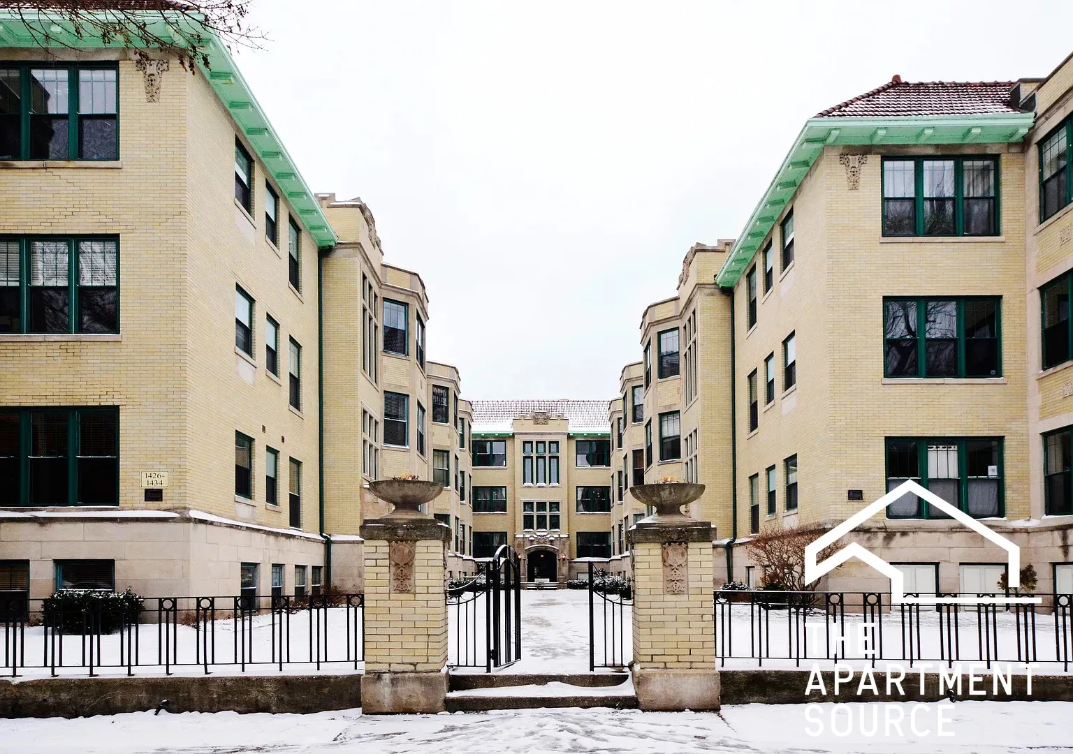 1430 W Lunt Ave 60626 60626-unit#2W-Chicago-IL