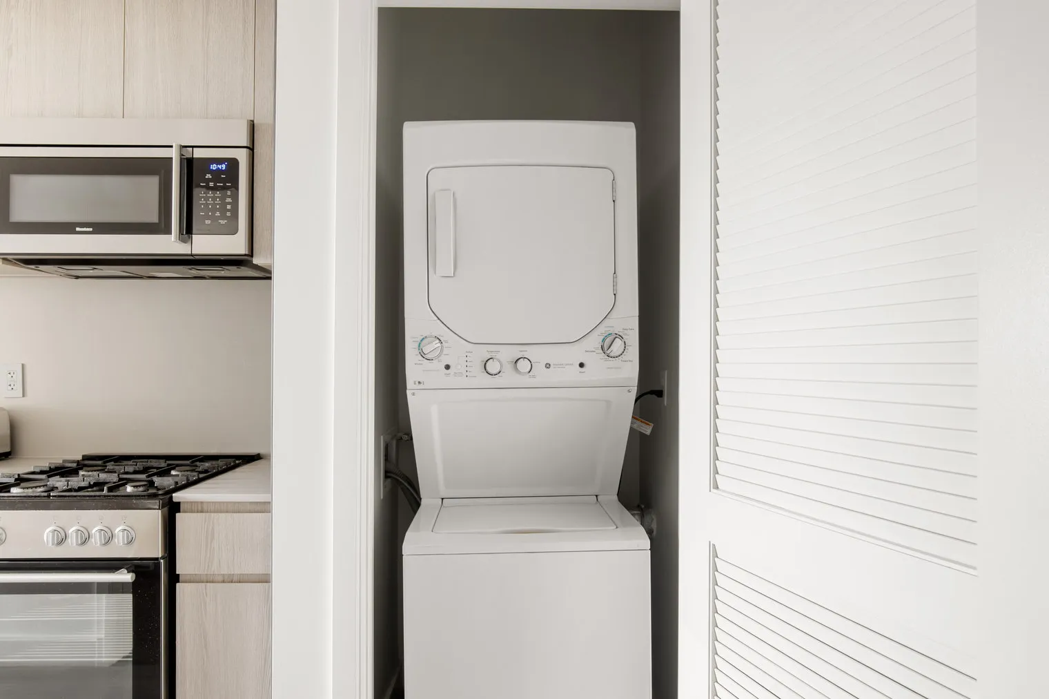 1210 S Indiana Ave   60605 60605-NEMA-unit#ID741-Chicago-IL