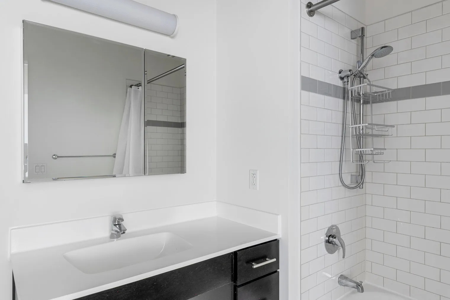 601 W Jackson Blvd 60661 60661-Jeff Jack-unit#ID1339-Chicago-IL