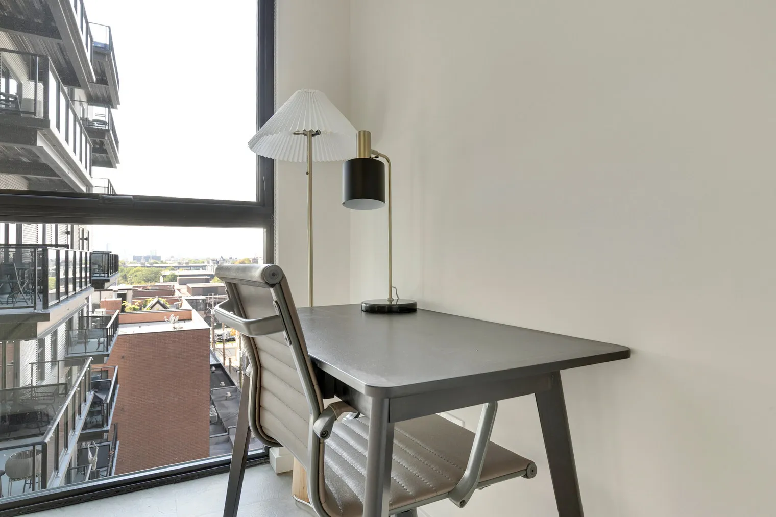 1220 W Jackson Blvd   60607 60607-The Jax-unit#ID1320-Chicago-IL