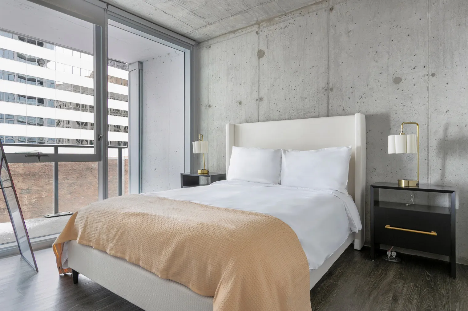 60 E Randolph St   60601 60601-Parkline-unit#ID1372-Chicago-IL