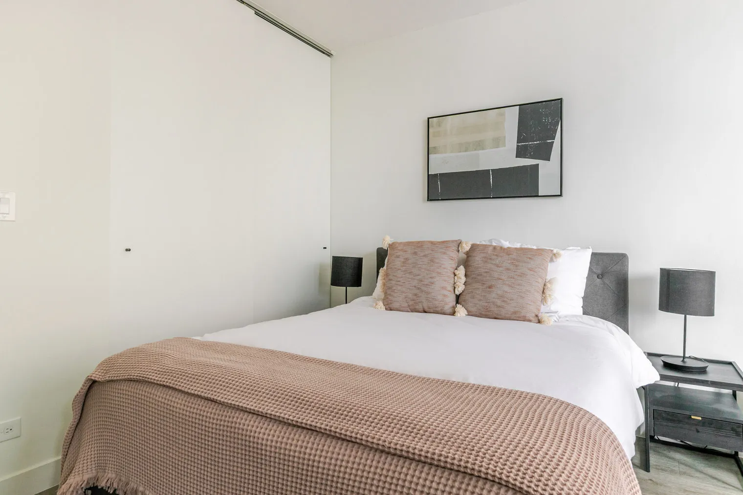 21 E Chestnut St   60611 60611-21 E Chestnut-unit#ID1391-Chicago-IL