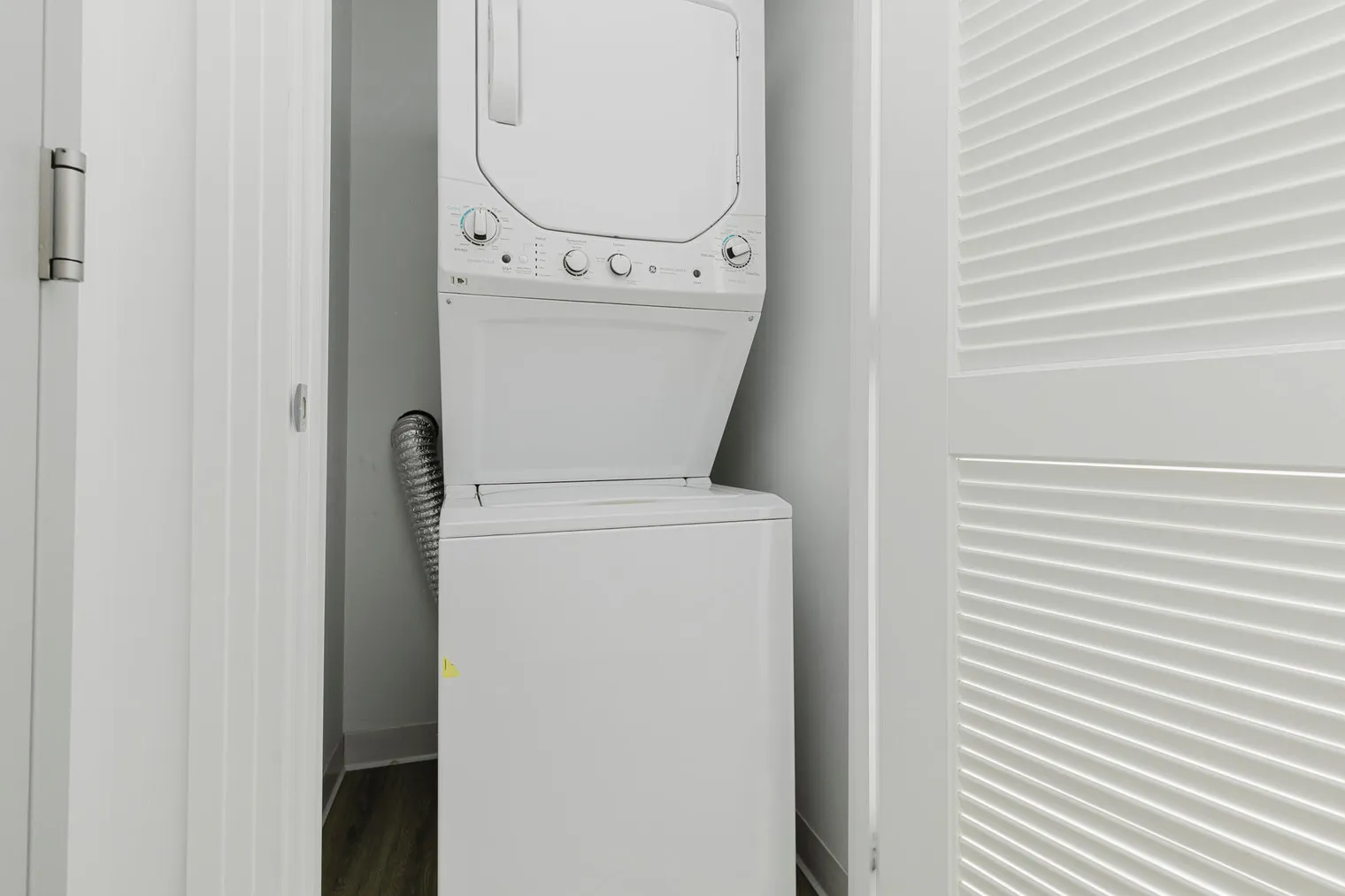 808 W Van Buren St   60607 60607-The Van Buren-unit#ID540-Chicago-IL