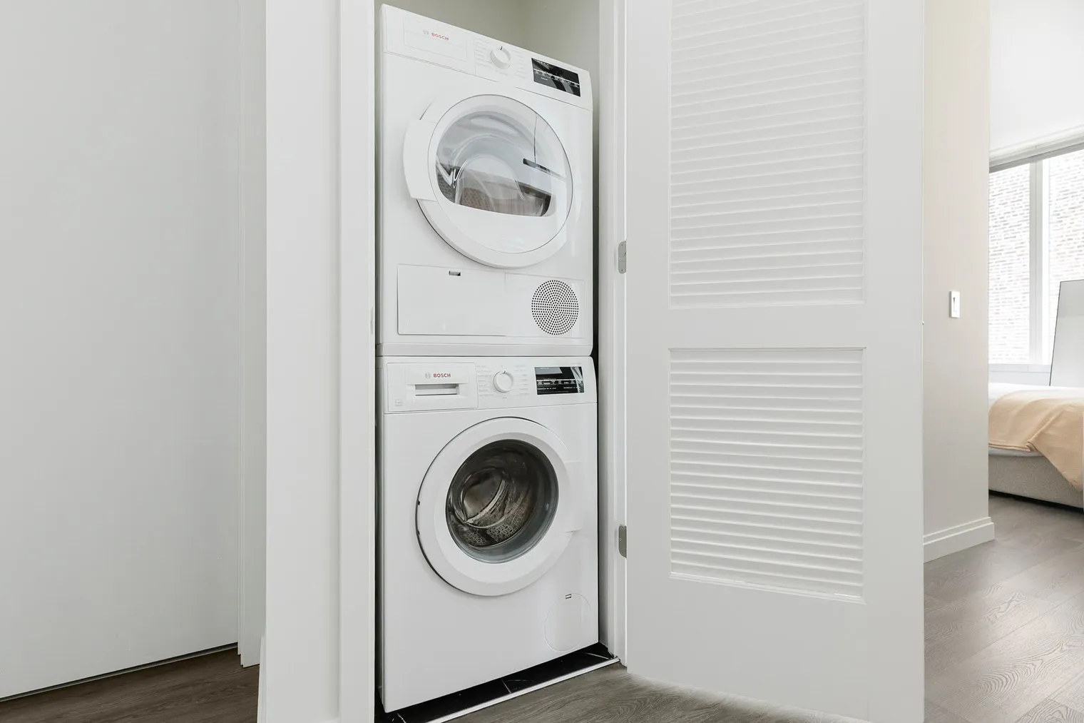 1000 S Michigan Ave   60605 60605-1000M-unit#ID1350-Chicago-IL