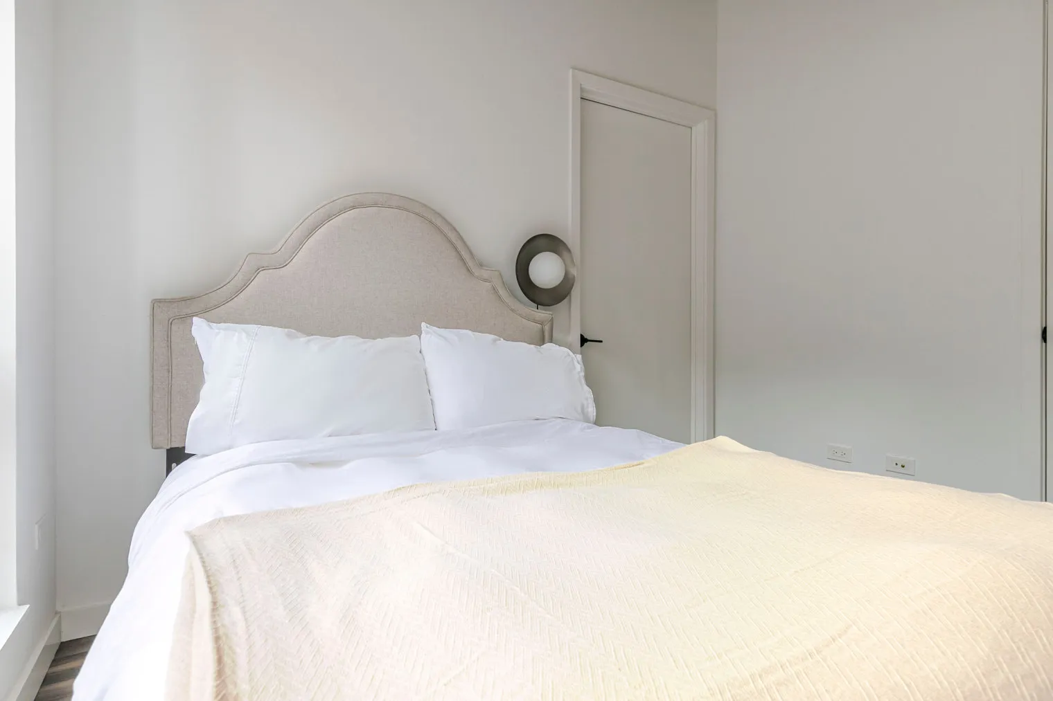 61 W Erie St   60654 60654-The Opal-unit#ID1399-Chicago-IL