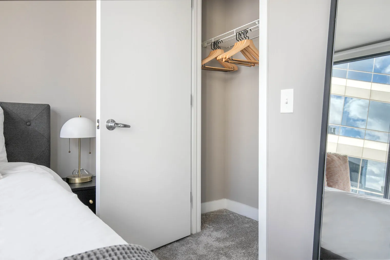 505 N State St   60654 60654-State & Grand-unit#ID1009-Chicago-IL