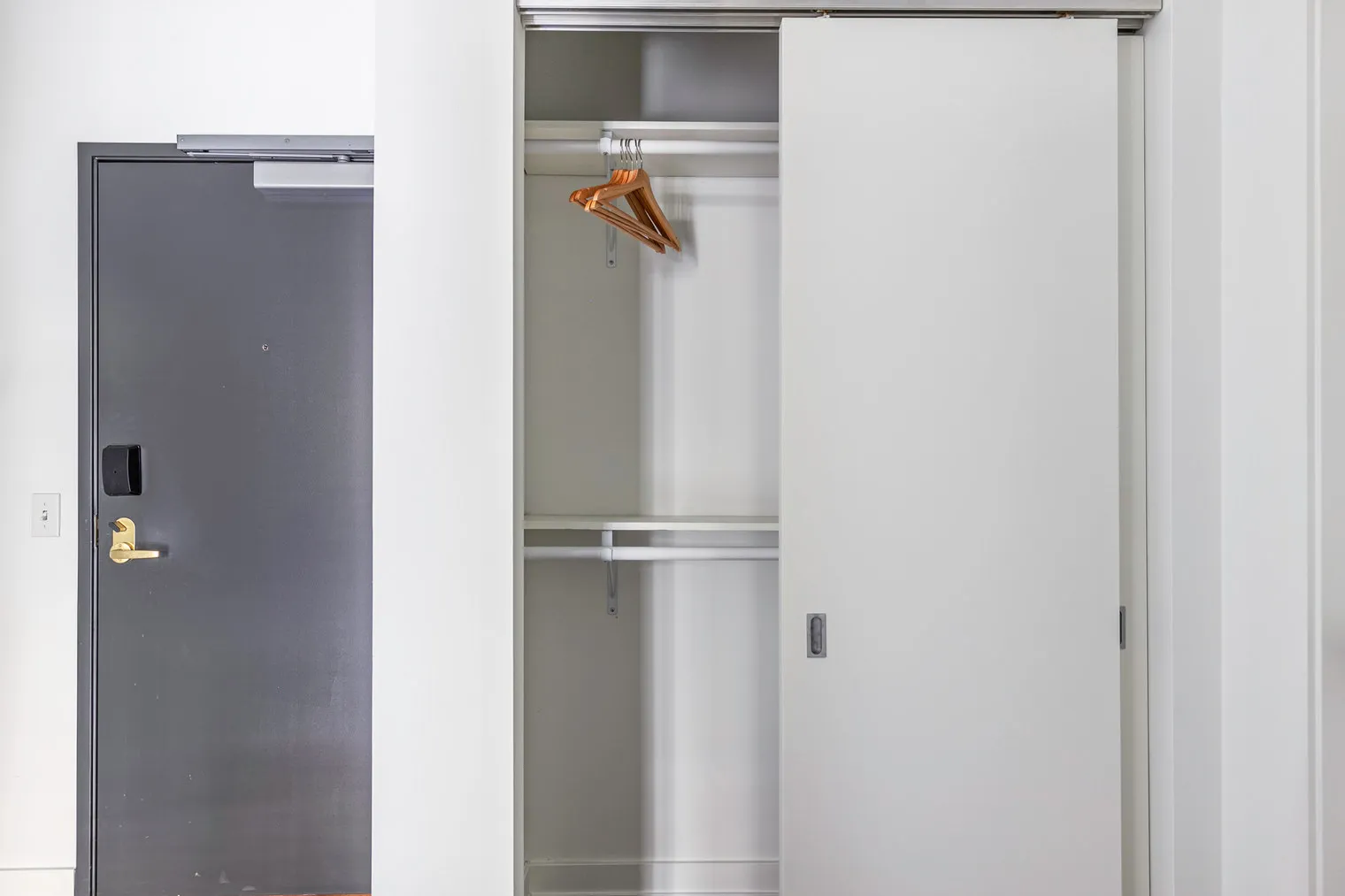 5050 N Broadway   60640 60640-The Draper-unit#ID380-Chicago-IL