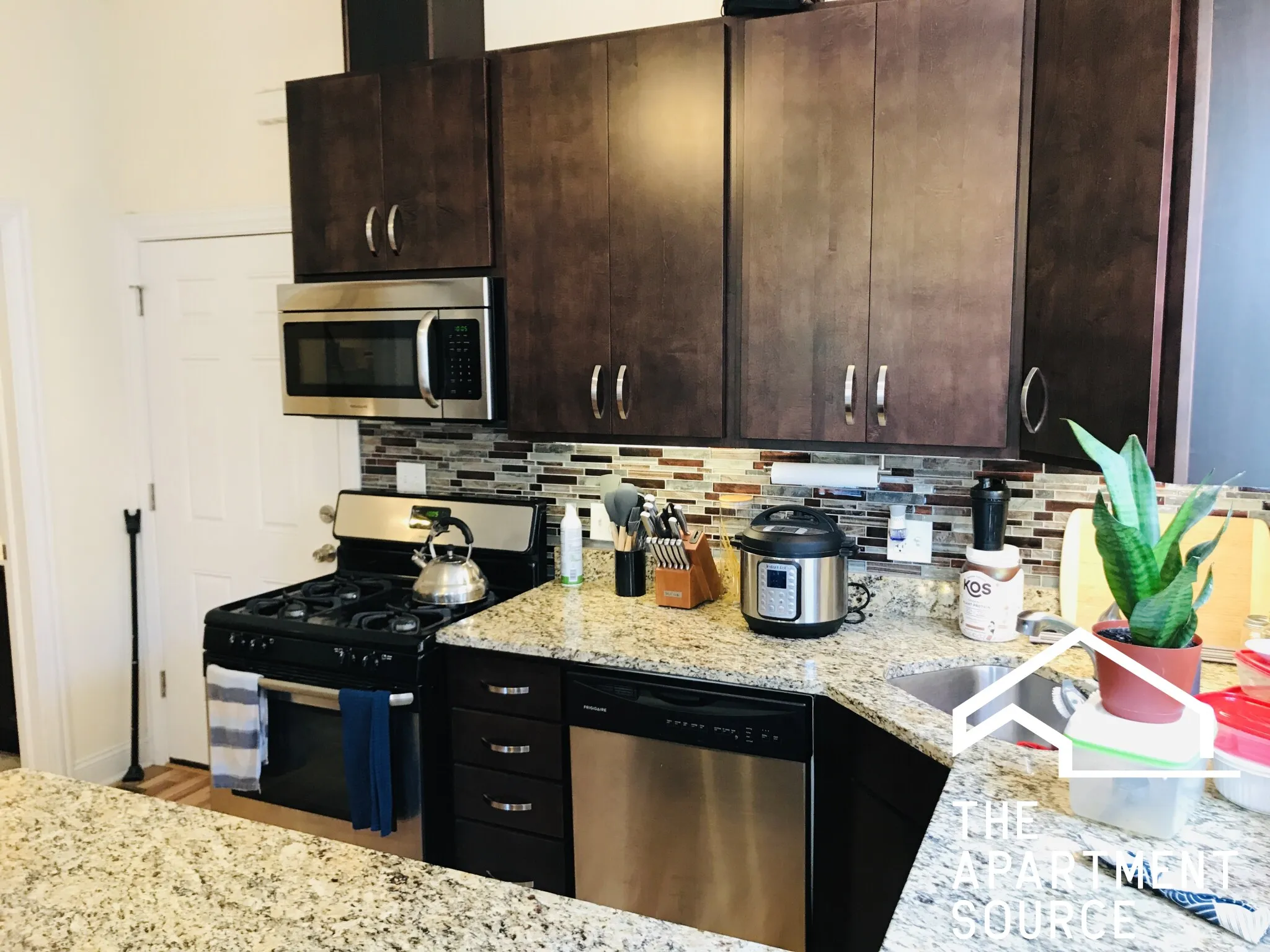1622 N Fairfield Ave   60647 60647-unit#1R-Chicago-IL