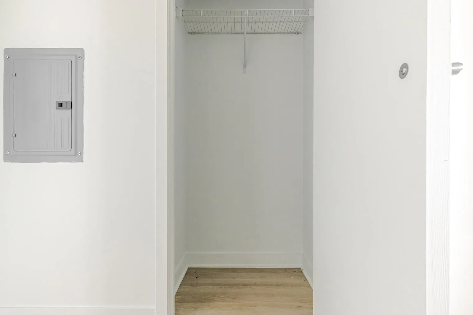 311 W Illinois St   60654 60654-3Eleven-unit#ID1247-Chicago-IL