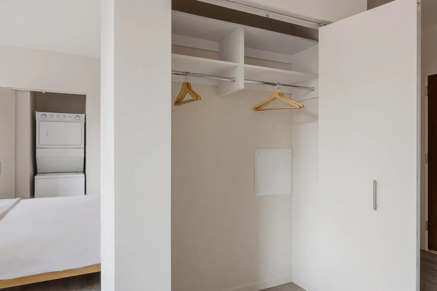 8 E Huron St   60611 60611-8 East Huron-unit#ID971-Chicago-IL