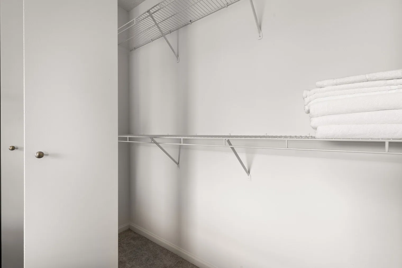 1133 N Dearborn St 60610 60610- 1133 N. Dearborn-unit#ID207-Chicago-IL