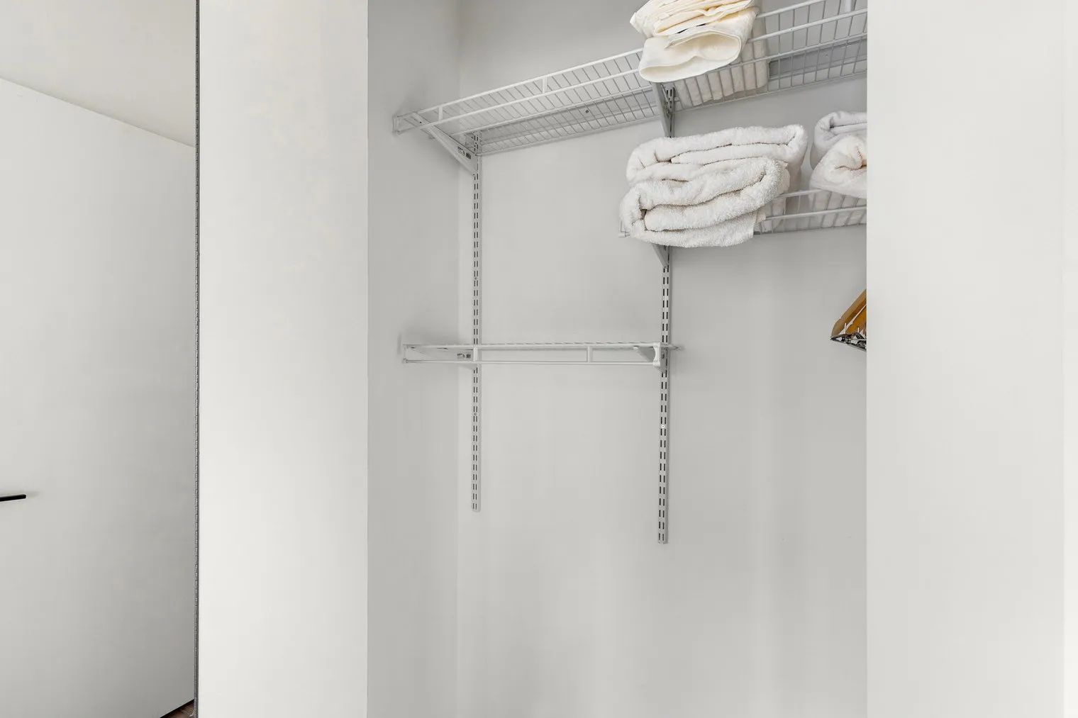 61 W Erie St   60654 60654-The Opal-unit#ID1415-Chicago-IL