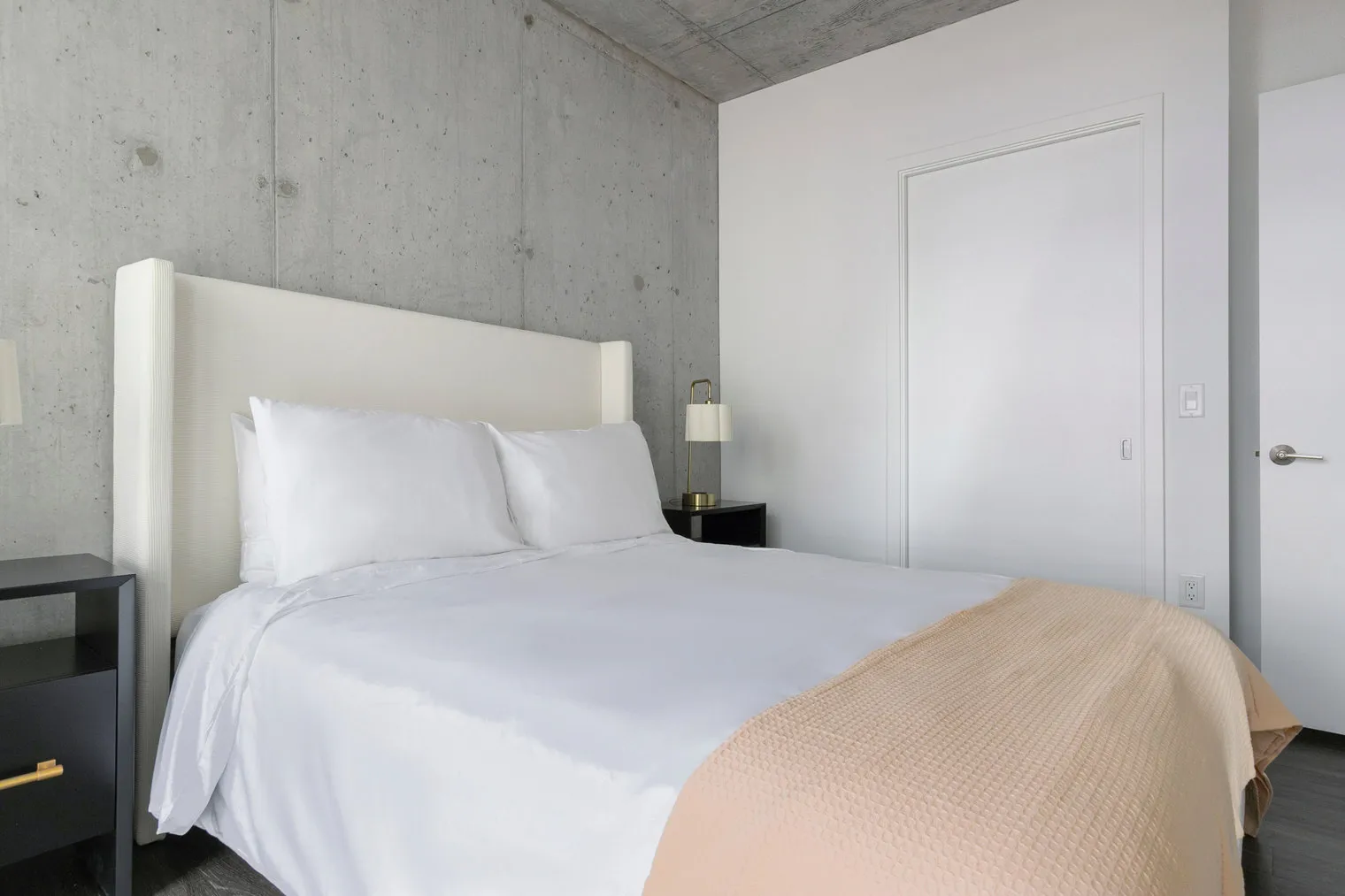 60 E Randolph St   60601 60601-Parkline-unit#ID1372-Chicago-IL