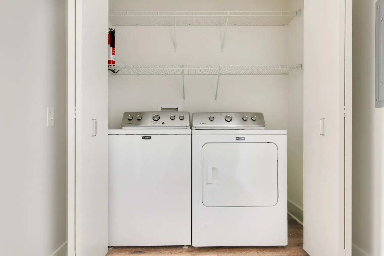 300 N Canal St   60606 60606-Left Bank-unit#ID1389-Chicago-IL