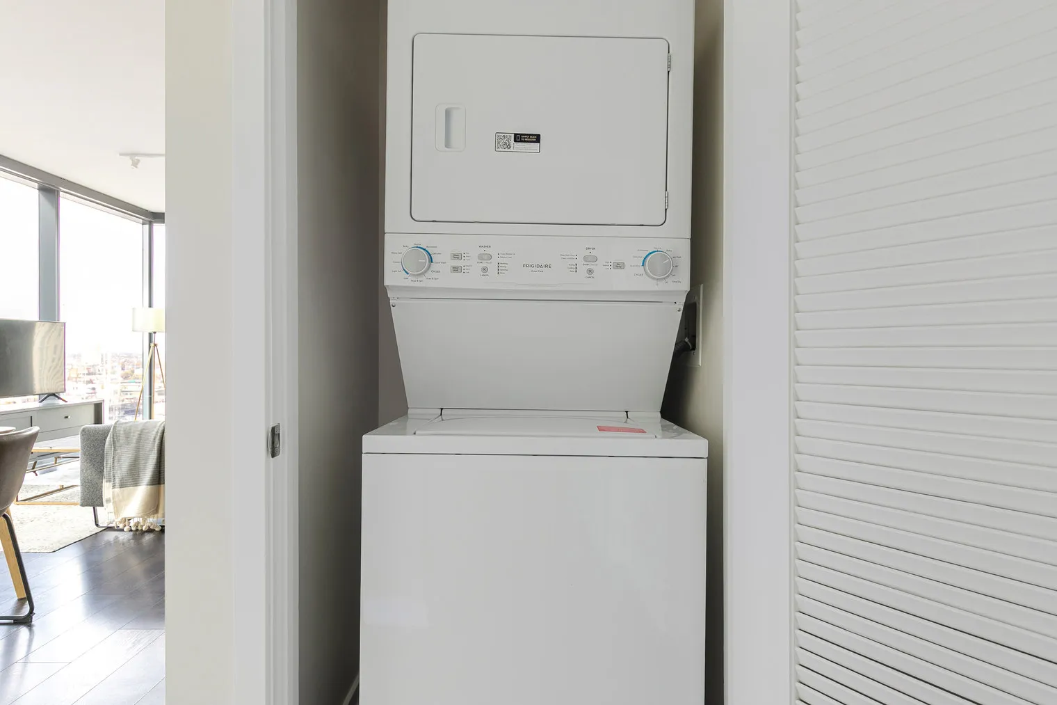 730 W Couch Pl   60661 60661-The Parker-unit#ID1365-Chicago-IL