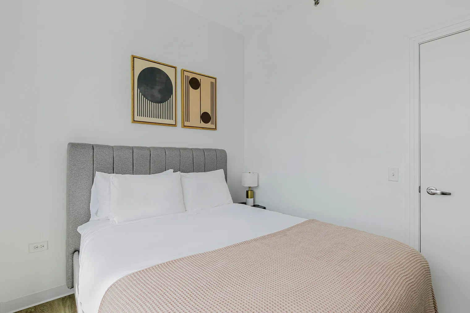 808 W Van Buren St   60607 60607-The Van Buren-unit#ID540-Chicago-IL