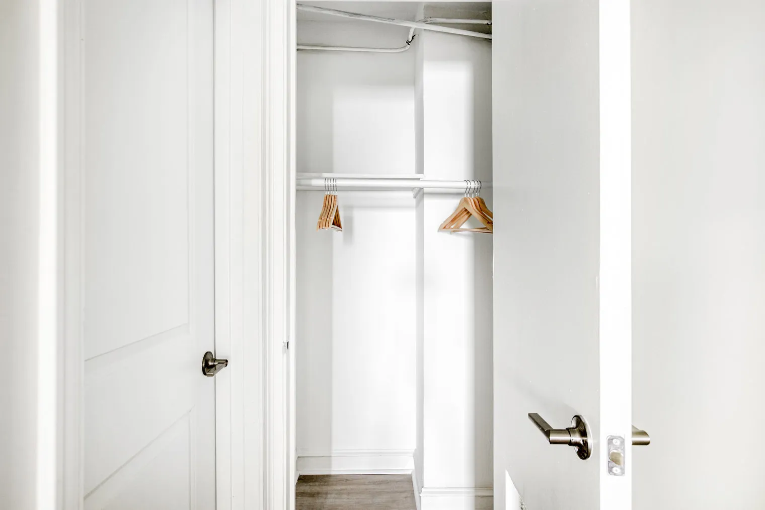 1400 N Lake Shore Dr   60610 60610-The Deco-unit#ID556-Chicago-IL