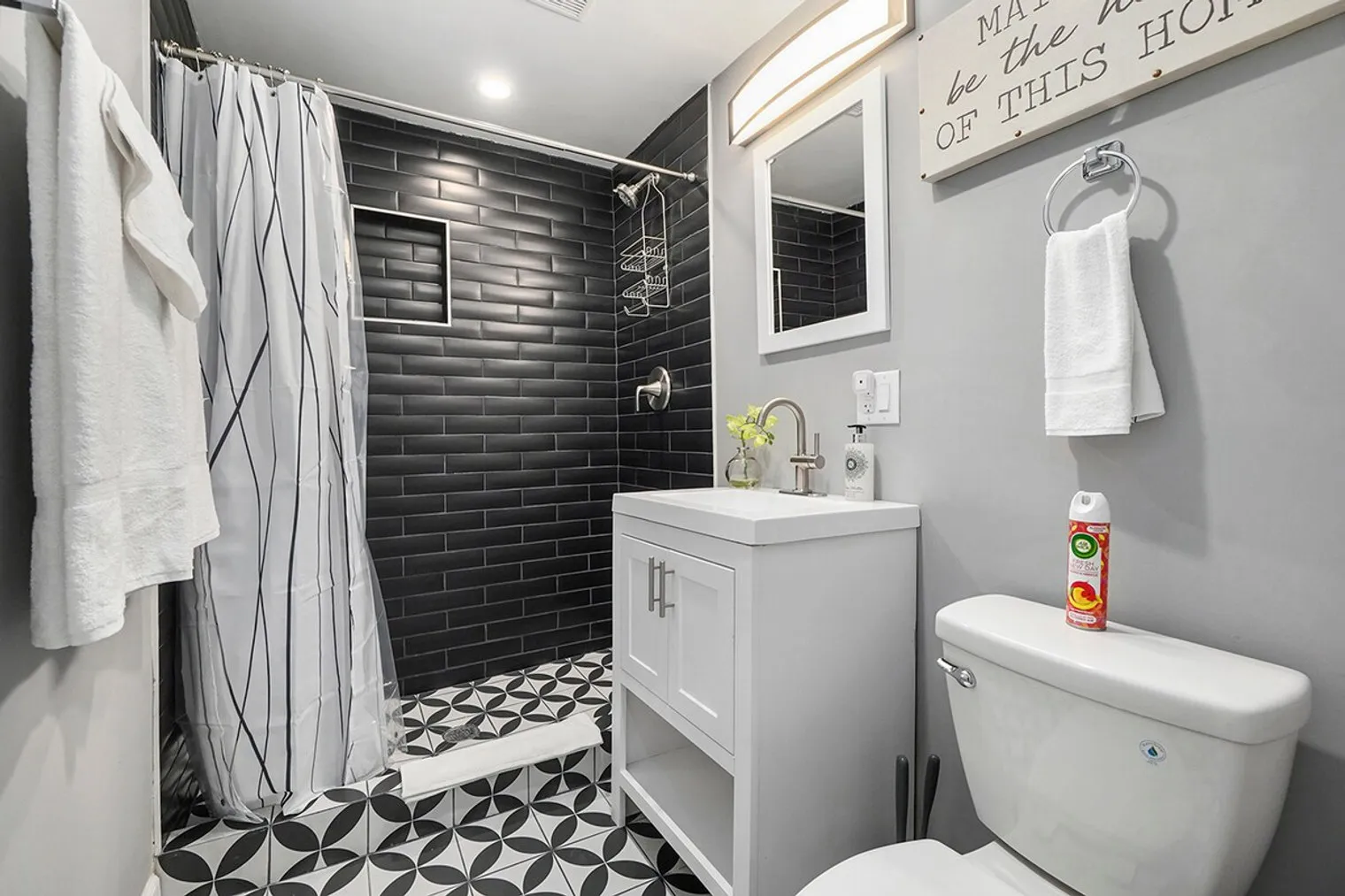 8128 S King Dr   60619 60619-Building South King Drive - freestand-home-solutions-unit#ID1298094P-Chicago-IL