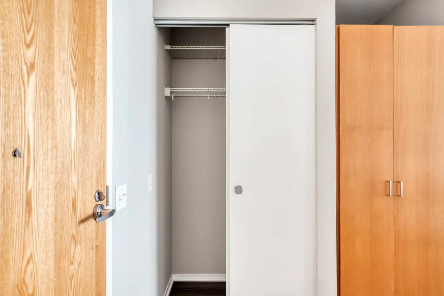 200 E Illinois St   60611 60611- Aston-unit#ID880-Chicago-IL
