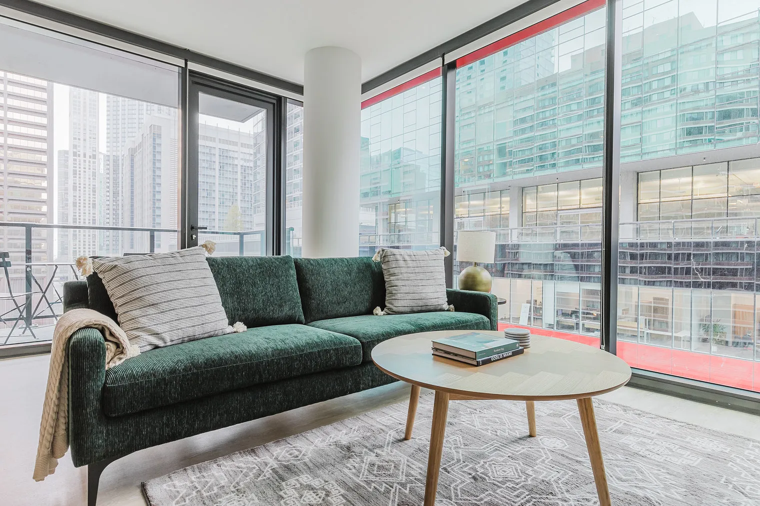 535 N St Clair St 60611 60611-Saint Grand-unit#ID1147-Chicago-IL