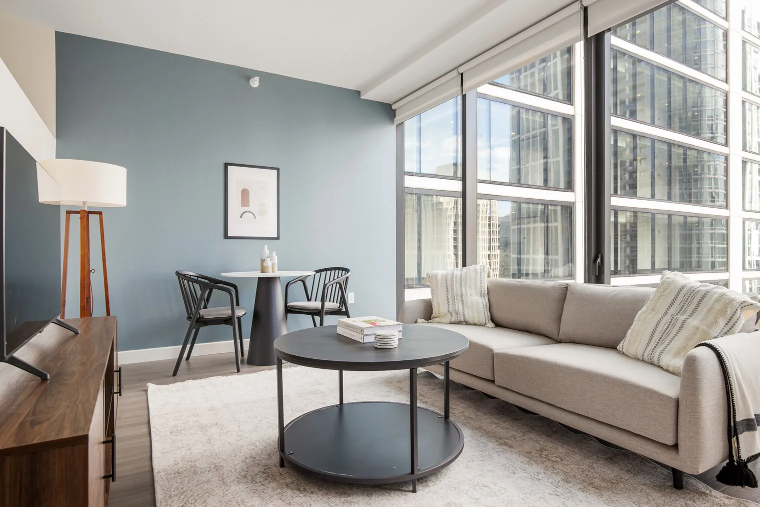 1210 S Indiana Ave 60605 60605-NEMA-unit#ID741-Chicago-IL