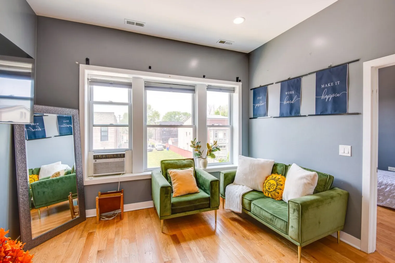 4241 S Langley Ave 60653 60653-Building South Langley Avenue - evolve-unit#ID1305514P-Chicago-IL