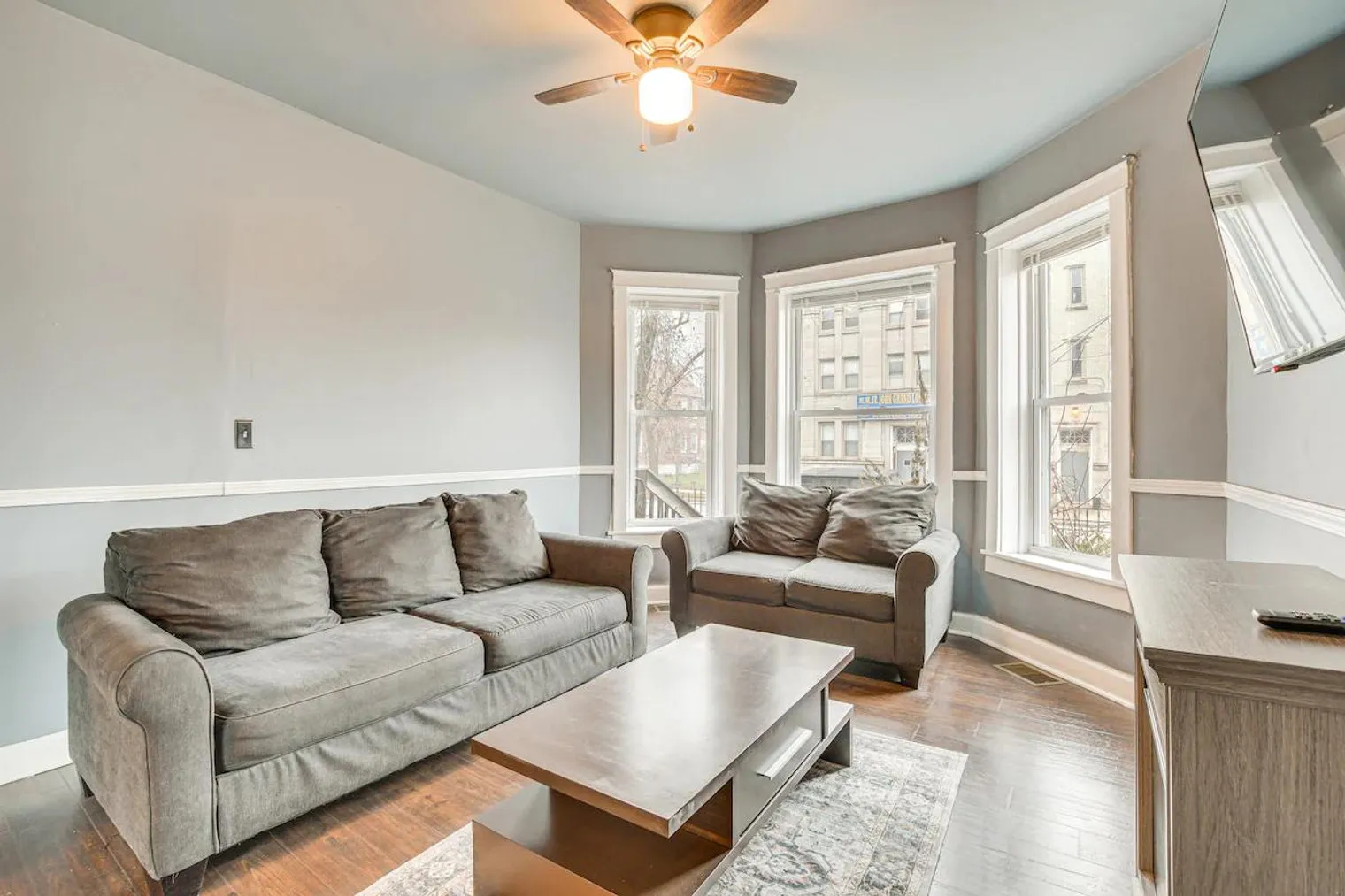 7442 S Ingleside Ave 60619 60619-Building South Ingleside Avenue - evolve-unit#ID1306745P-Chicago-IL