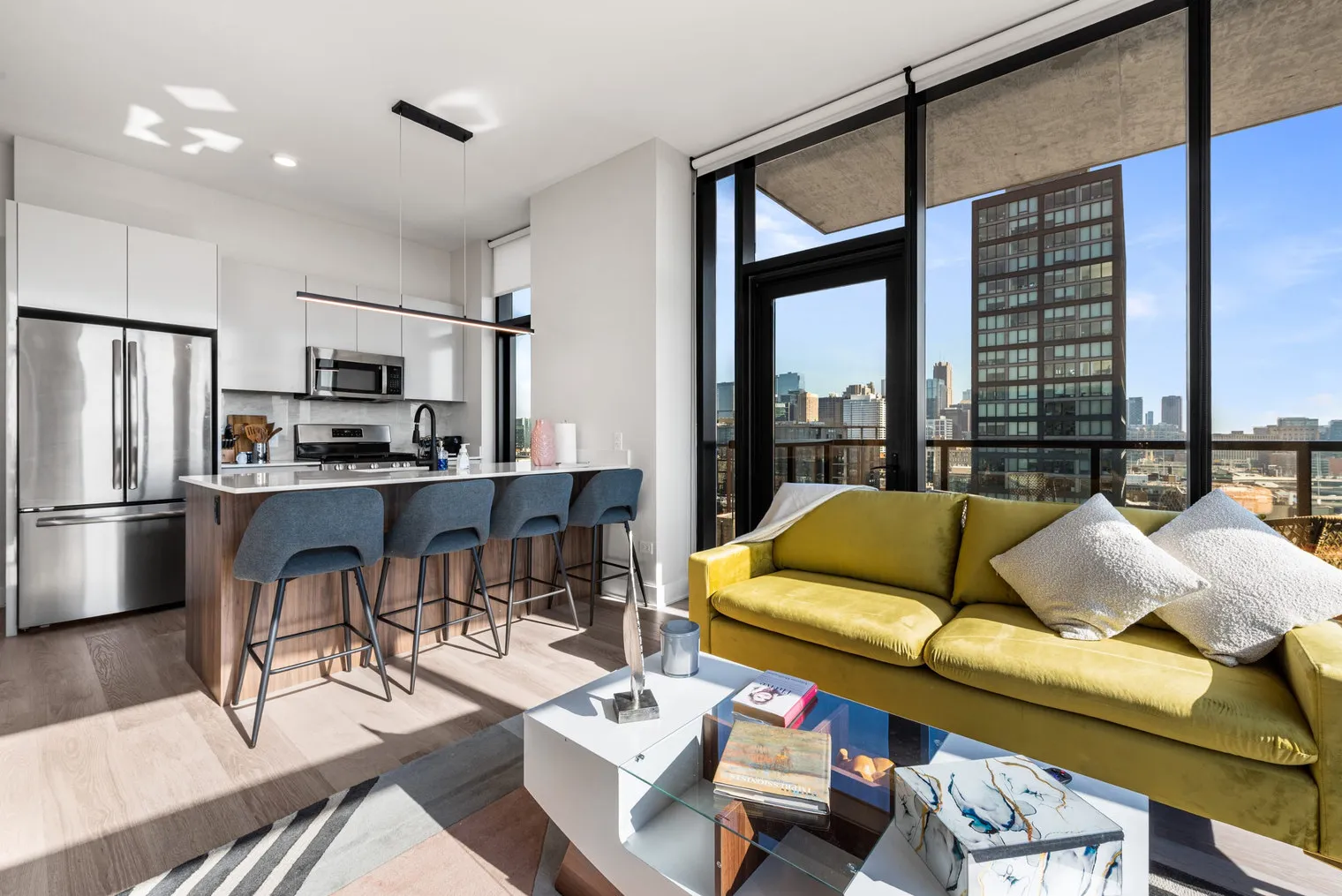 1128 W Van Buren St 60607 60607-Building West Van Buren Street - cloud9-guesty-unit#ID1029599P-Chicago-IL