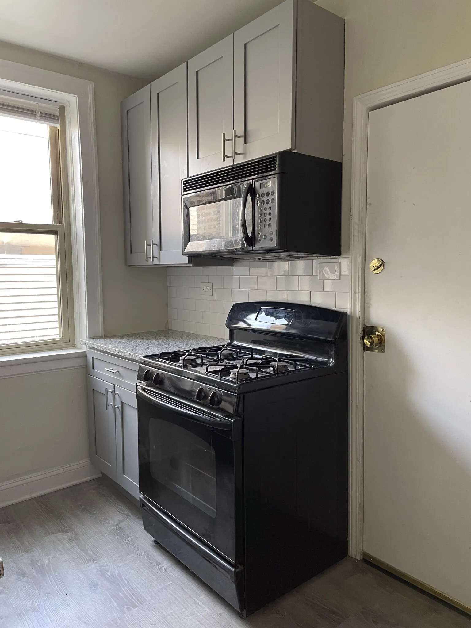 1748 W Winnemac Ave 60640 60640-unit#3S-Chicago-IL